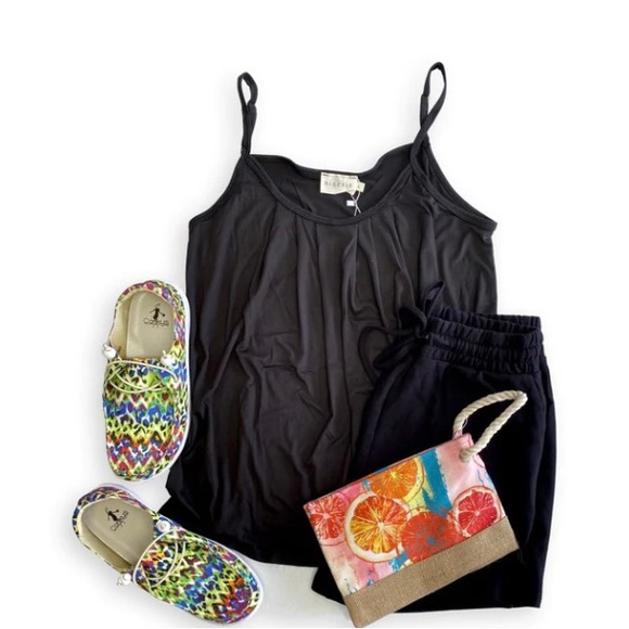 Summer Citrus Wristlet - Picture 4 of 7